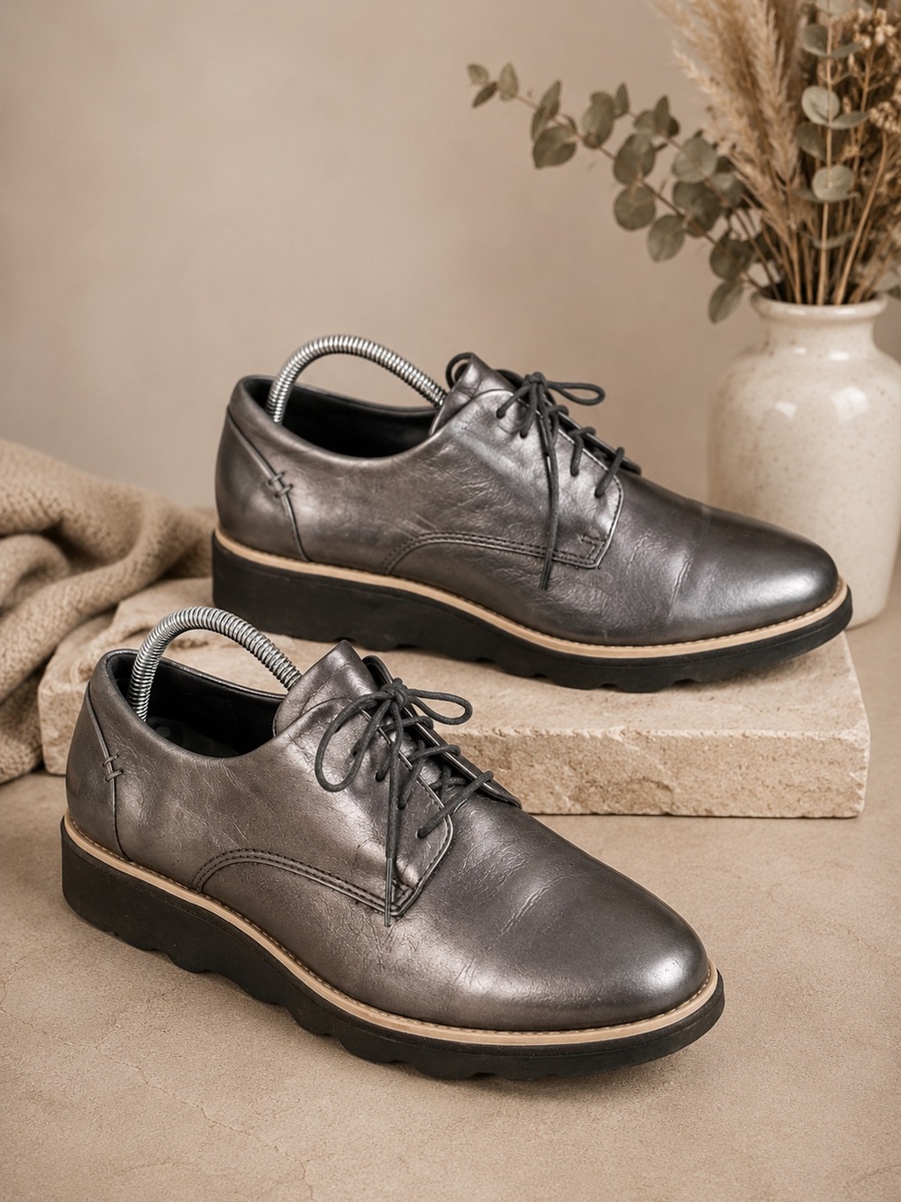 Clarks Collection Leather Oxford Sharon Noel Size  10 Gun Metal Lace Up Comfort